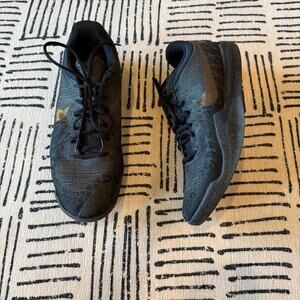 Nike Mamba Rage Black and Gold Basketball Shoes 11.5